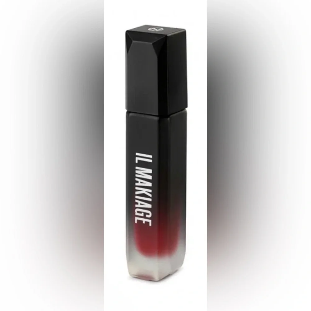 IL MAKIAGE Red geisha number 405 Liquid lip gloss